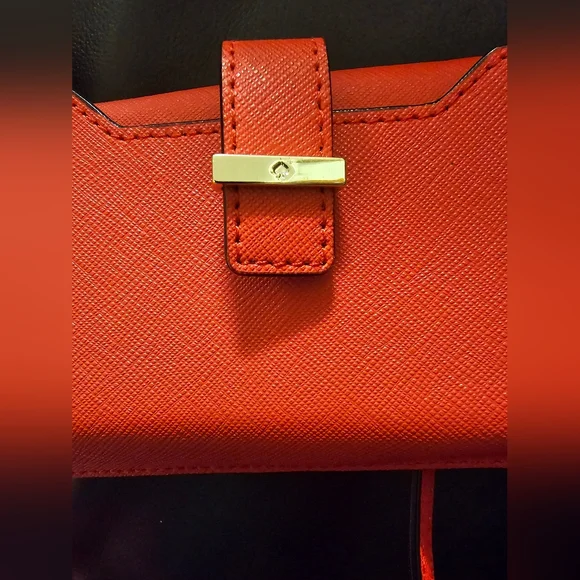 Kate Spade Crossbody Red Saffiano Leather NWOT - Picture 9 of 15